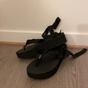 Teva Sandals with Ankle Strap!